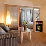 Le Pera Hotel