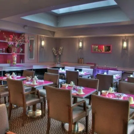 Le Pera Hotel Parijs