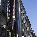 Le Pera Otel Paris
