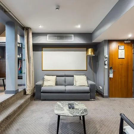 Le Pera Hotel 4*