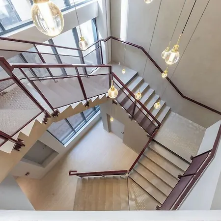 Le Pera Hotel Paris