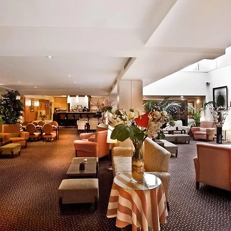 Le Pera Hotel Paris
