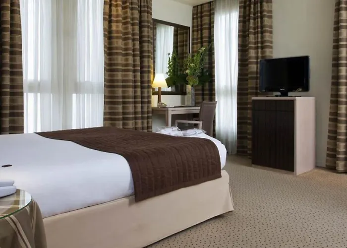 Le Pera Отель 4*