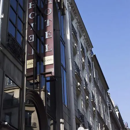 Le Pera Hotell Paris