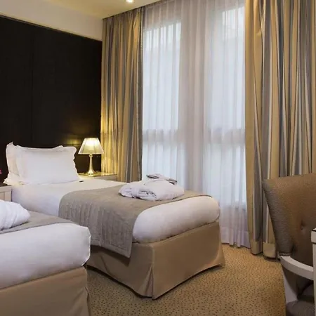 Hotell Le Pera 4*