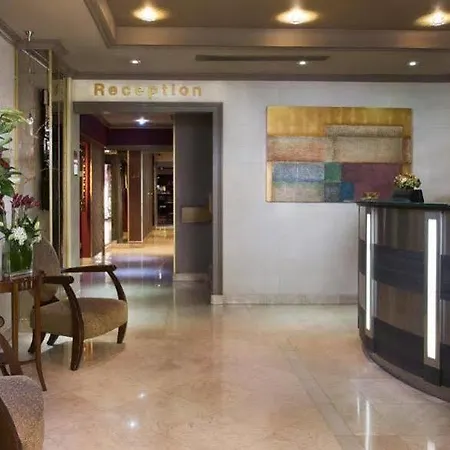 Le Pera Hotell 4*